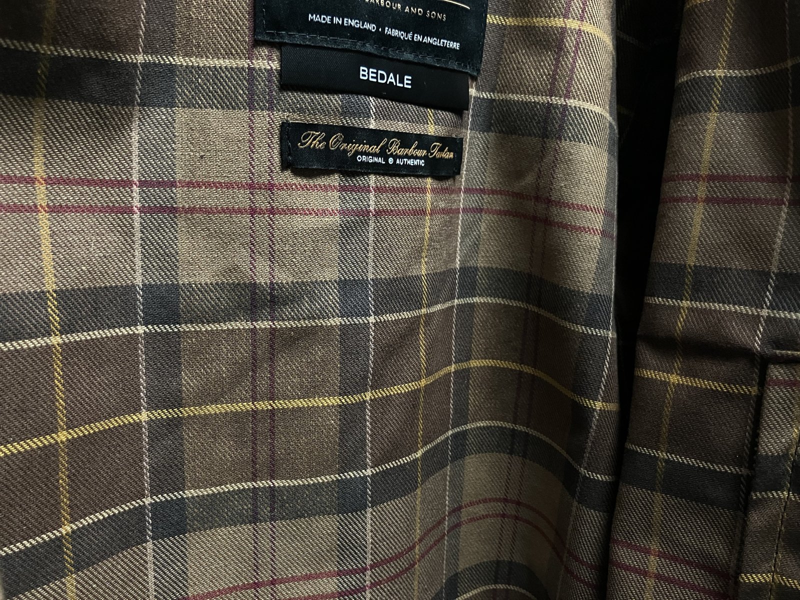 裏地のタータン。ラベルには「The Original Barbour Tartan」とある